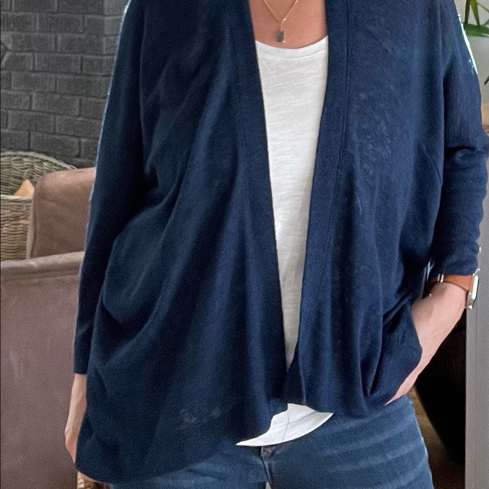 Light weight cardigan